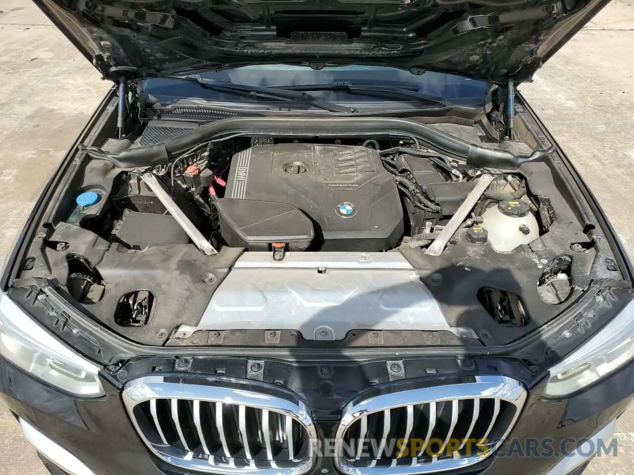 12 Photograph of a damaged car 5UXTY5C09M9G98366 BMW X3 2021