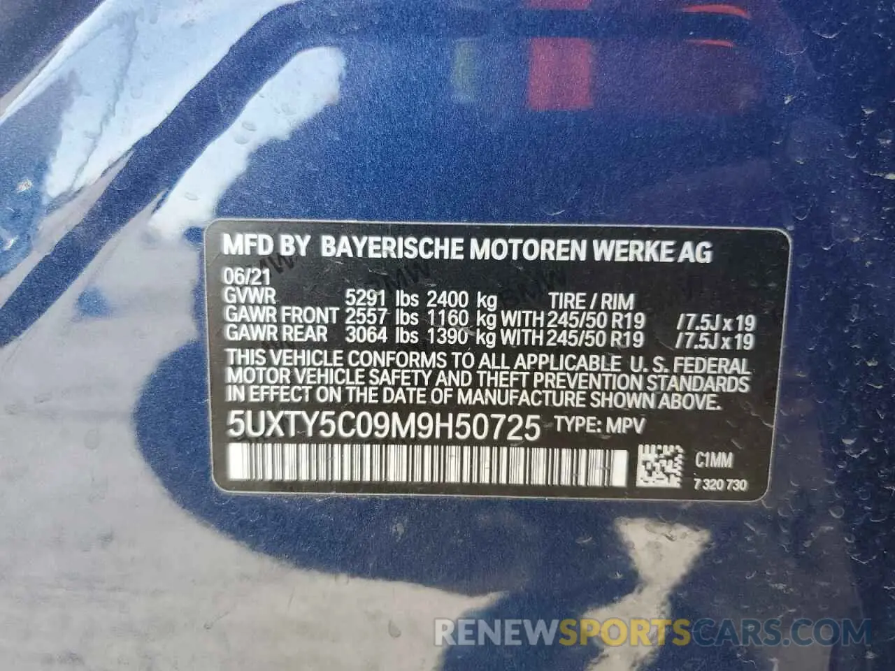13 Photograph of a damaged car 5UXTY5C09M9H50725 BMW X3 2021