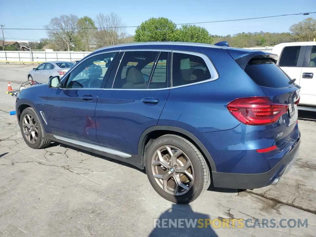 2 Photograph of a damaged car 5UXTY5C09M9H50725 BMW X3 2021