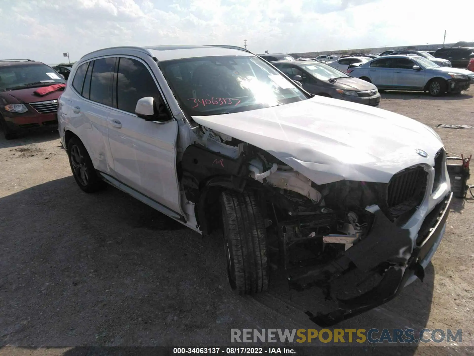 1 Photograph of a damaged car 5UXTY5C09M9H89461 BMW X3 2021