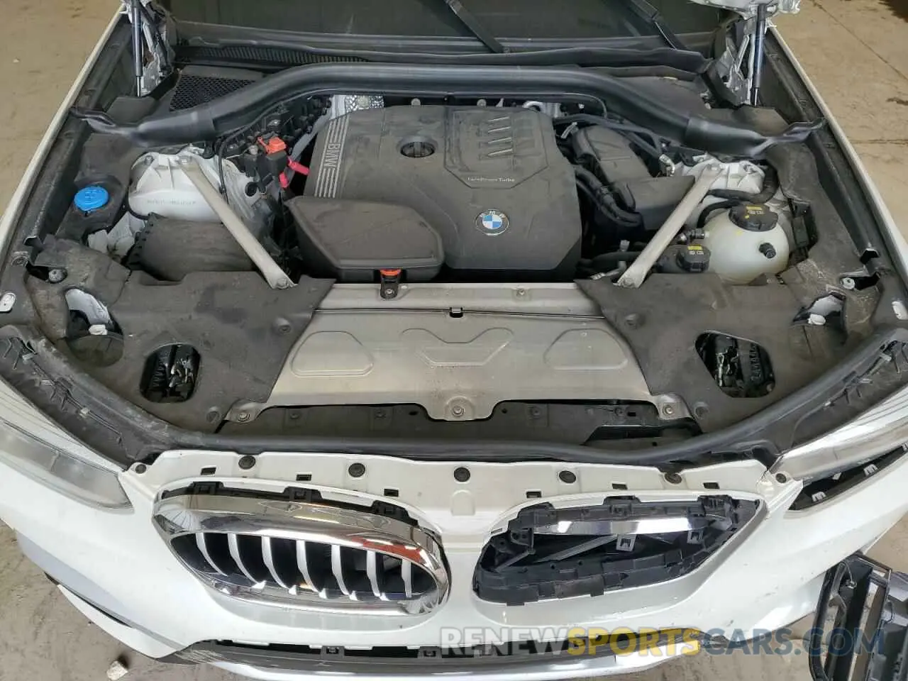 12 Photograph of a damaged car 5UXTY5C0XM9E39904 BMW X3 2021