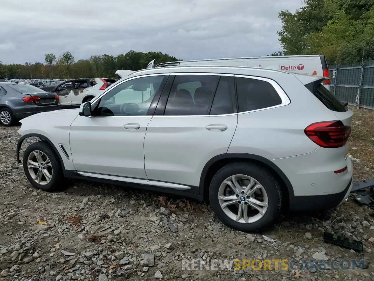 2 Photograph of a damaged car 5UXTY5C0XM9E70795 BMW X3 2021