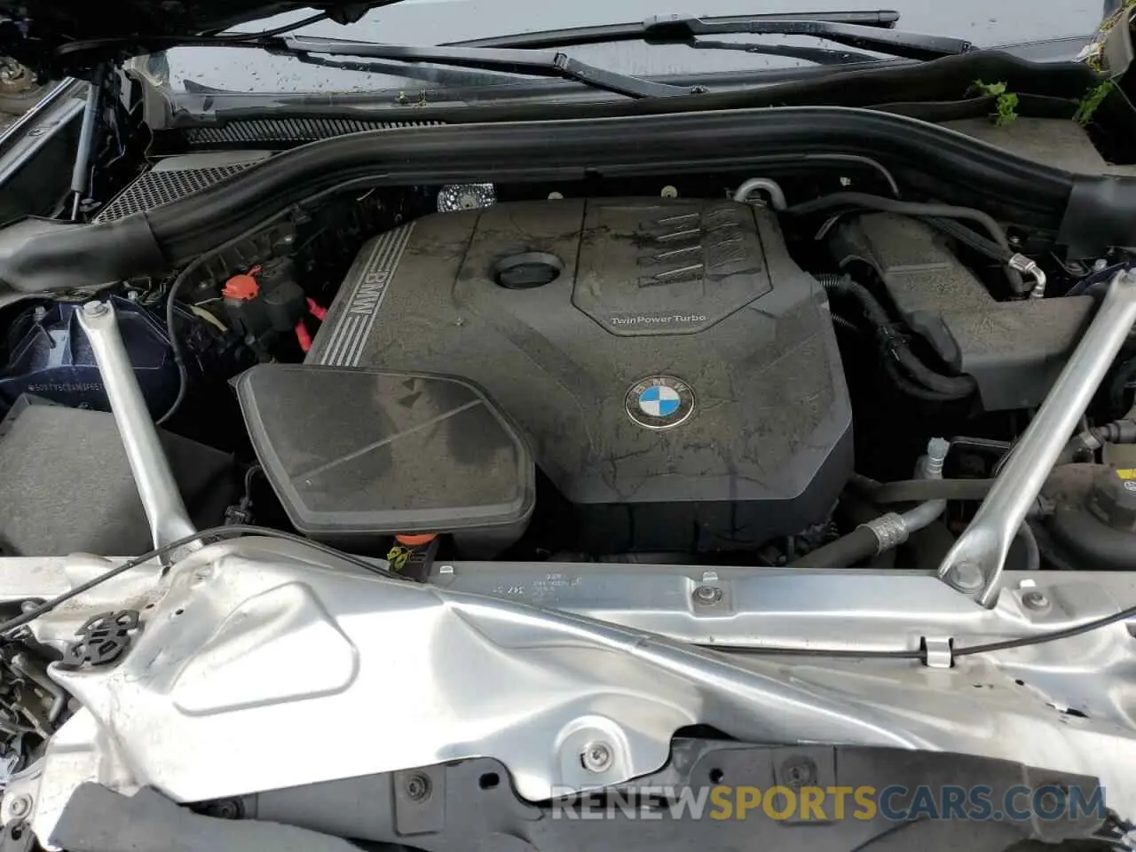 12 Photograph of a damaged car 5UXTY5C0XM9F65115 BMW X3 2021