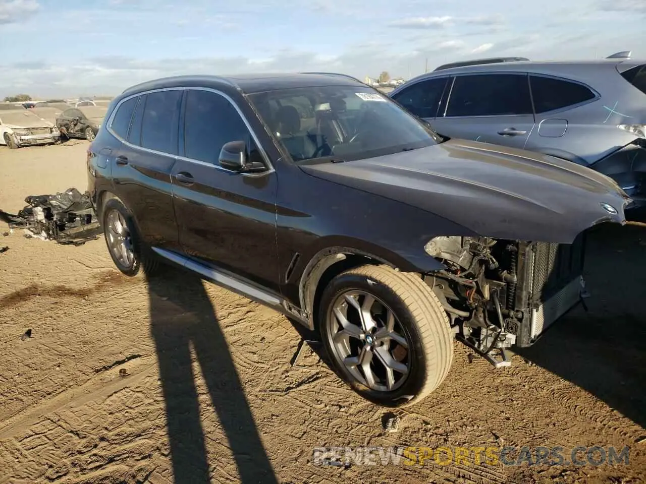 4 Photograph of a damaged car 5UXTY5C0XM9F82724 BMW X3 2021