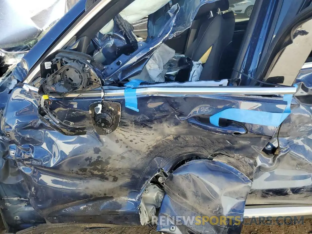 7 Photograph of a damaged car 5UXTY5C0XM9F95652 BMW X3 2021