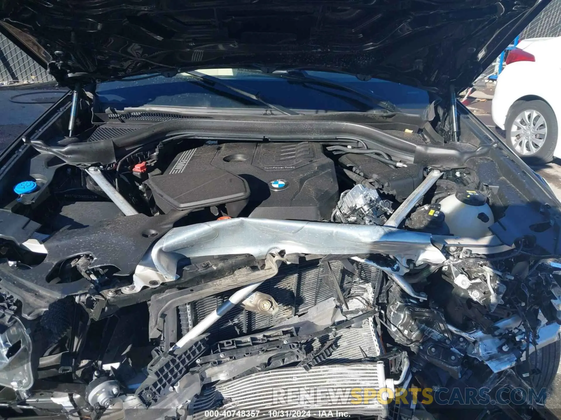 10 Photograph of a damaged car 5UXTY5C0XM9G04429 BMW X3 2021