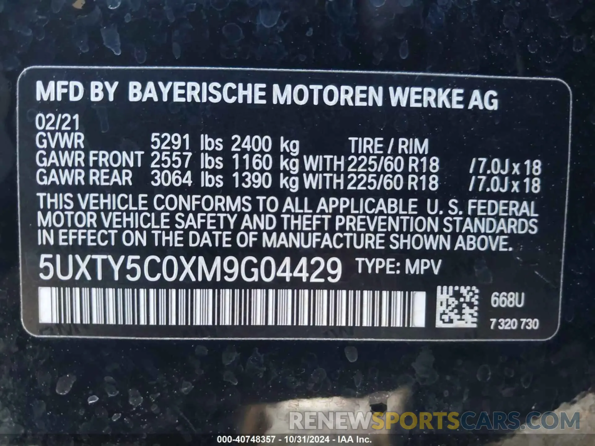 9 Photograph of a damaged car 5UXTY5C0XM9G04429 BMW X3 2021