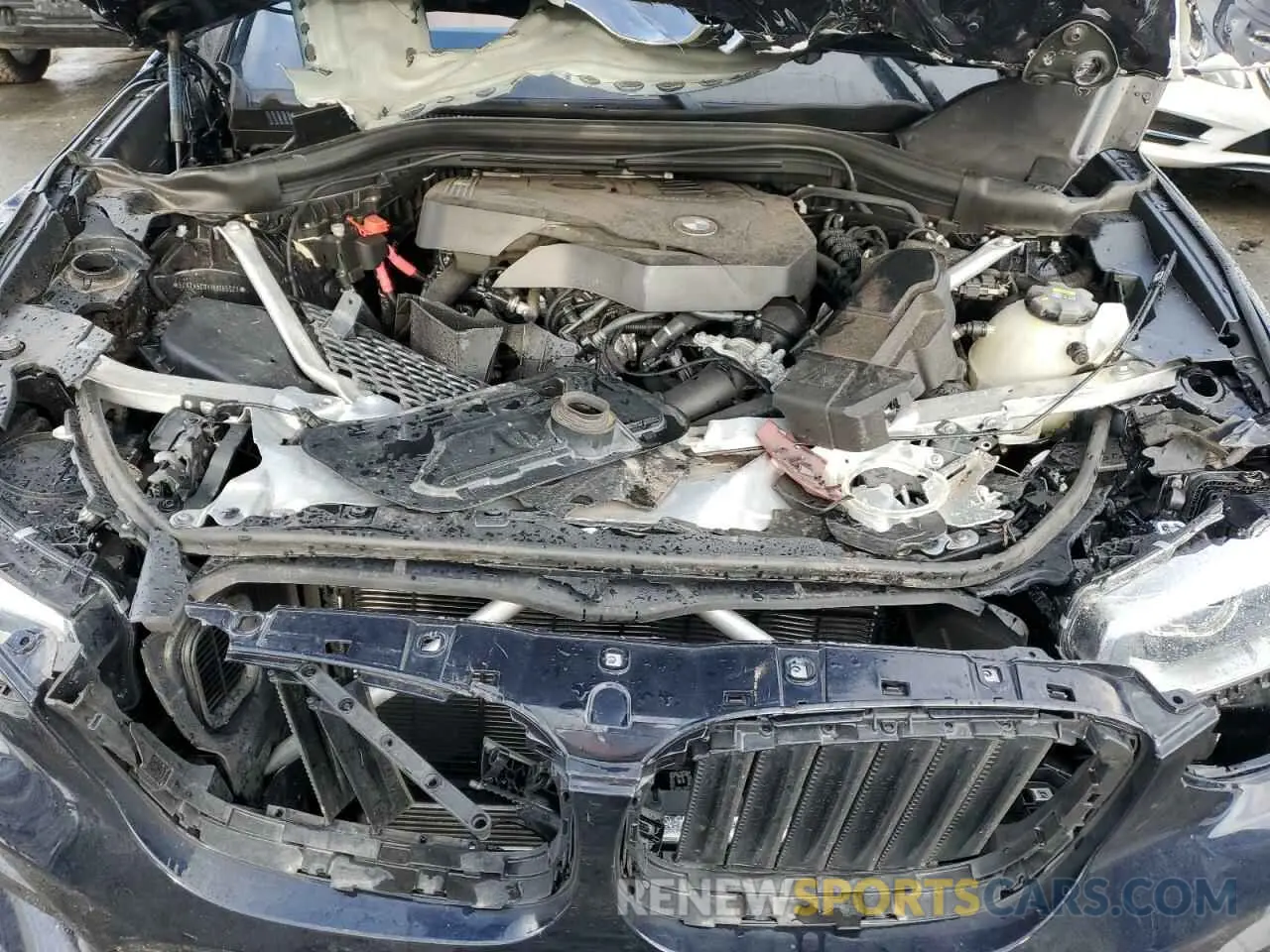 12 Photograph of a damaged car 5UXTY5C0XM9G65523 BMW X3 2021