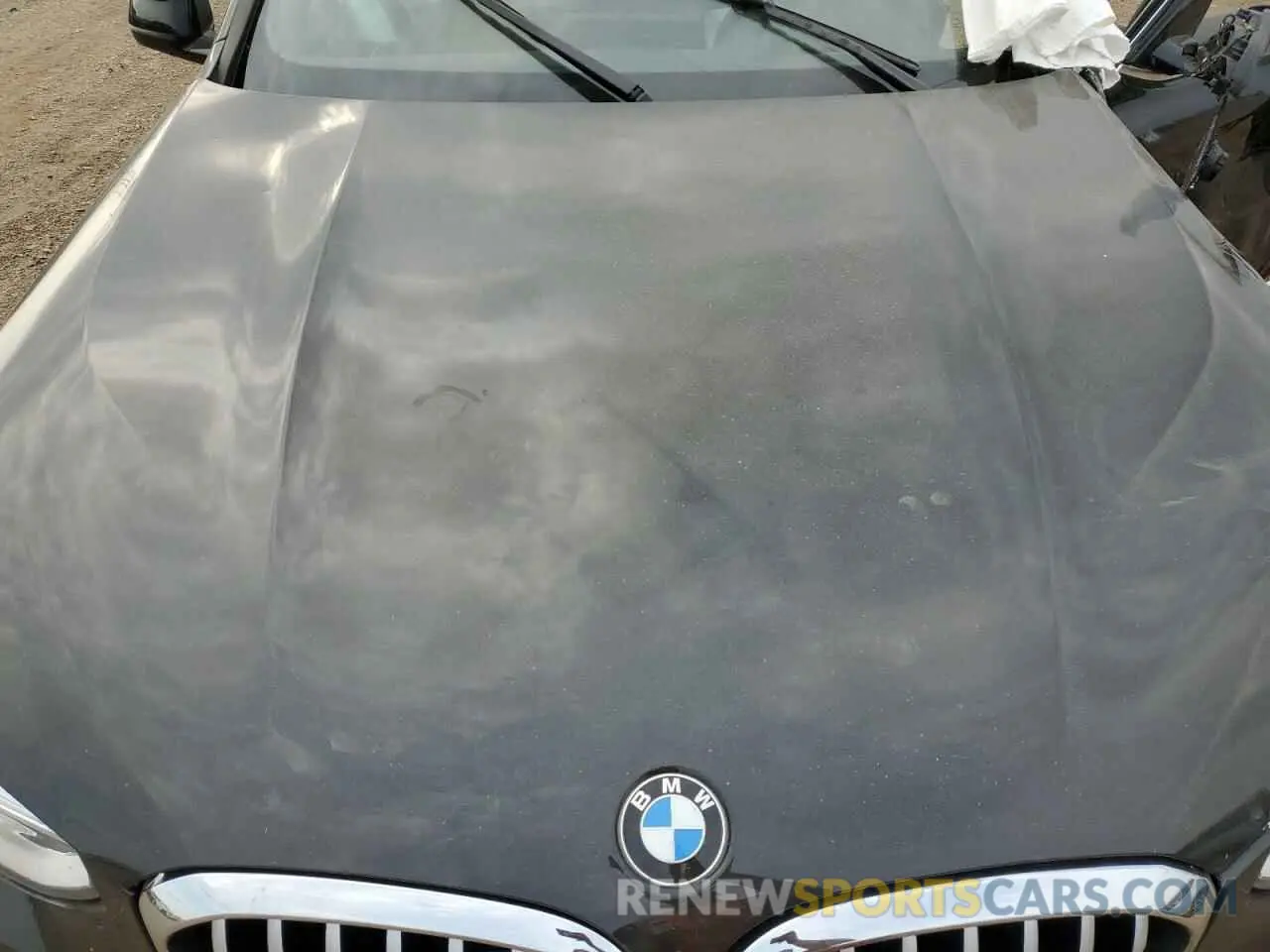 11 Photograph of a damaged car 5UXTY5C0XM9G87392 BMW X3 2021