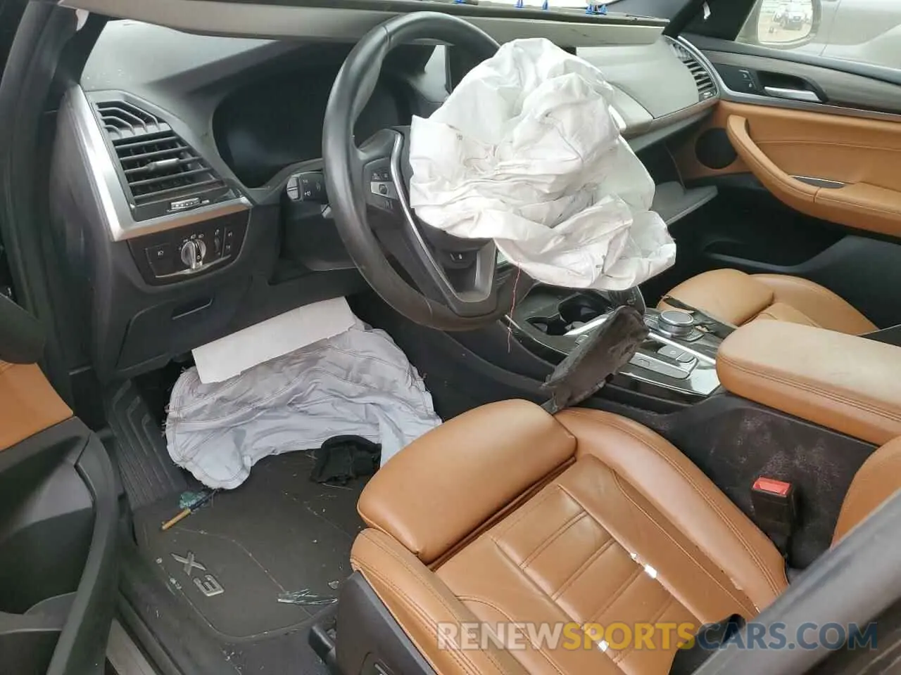 8 Photograph of a damaged car 5UXTY5C0XM9G87392 BMW X3 2021