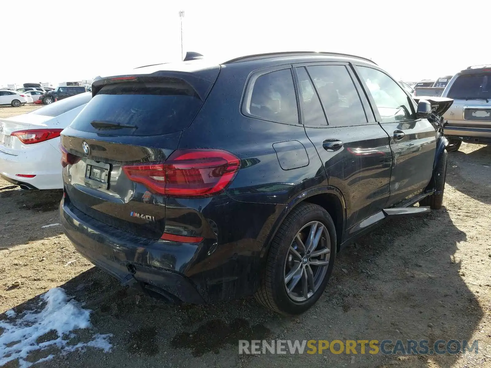 4 Photograph of a damaged car 5UXTY9C00M9F30753 BMW X3 2021