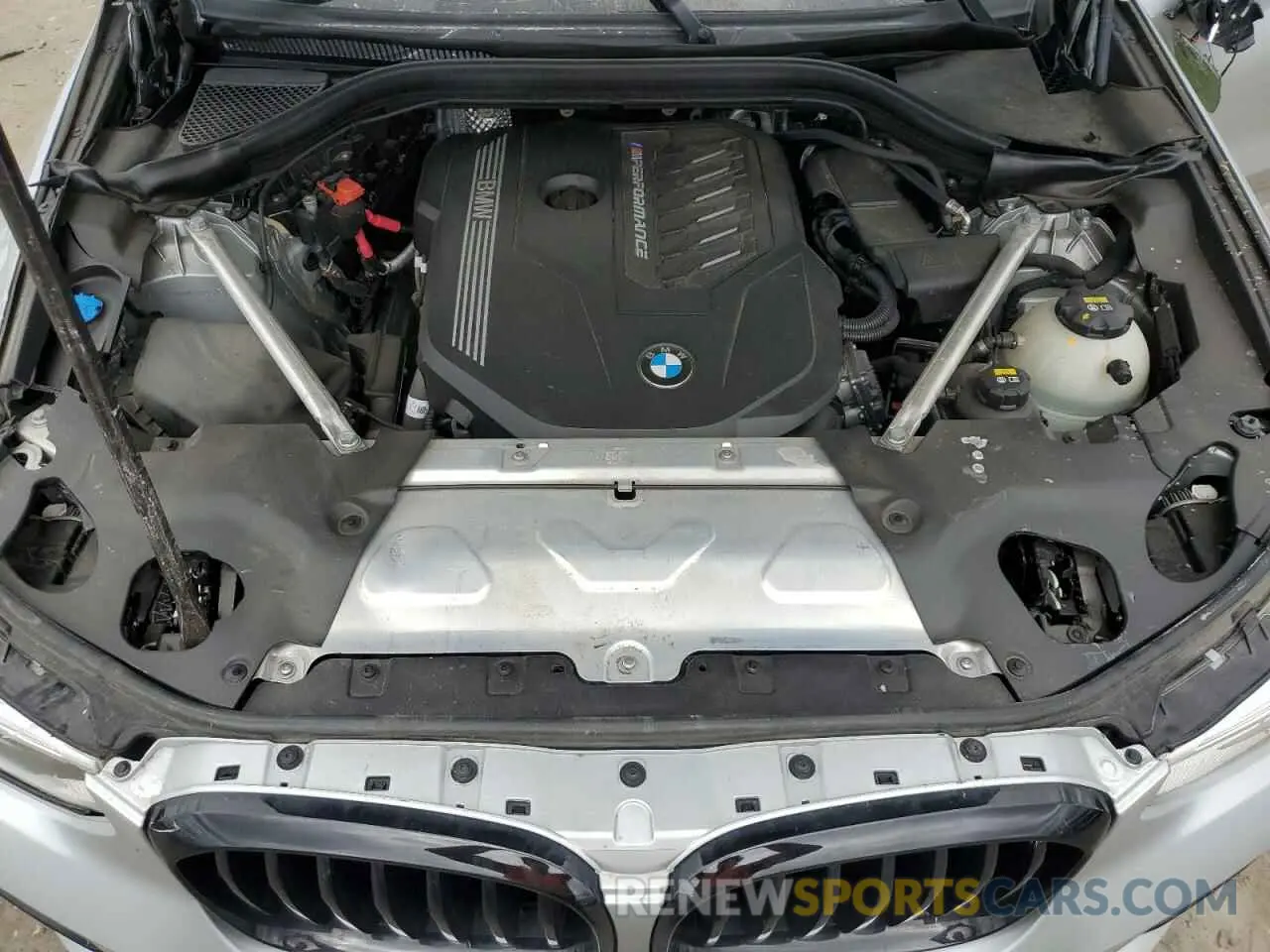 12 Photograph of a damaged car 5UXTY9C00M9H80428 BMW X3 2021