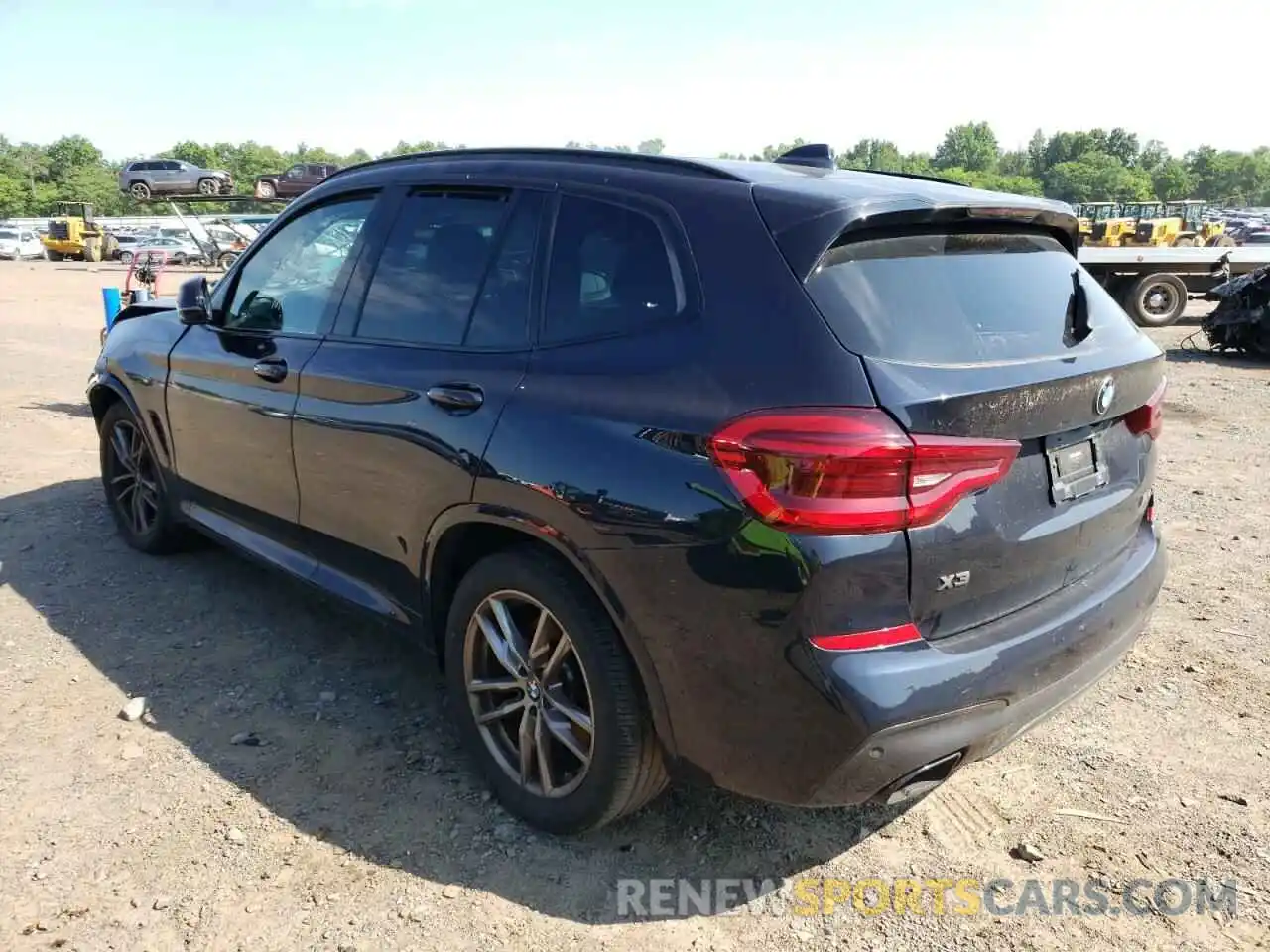 3 Photograph of a damaged car 5UXTY9C01M9E03820 BMW X3 2021