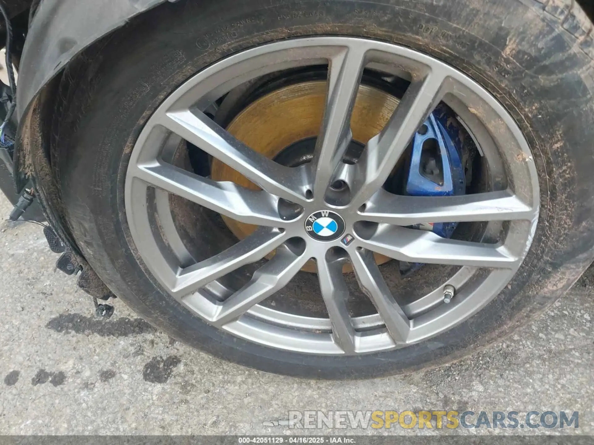 12 Photograph of a damaged car 5UXTY9C02M9H86750 BMW X3 2021