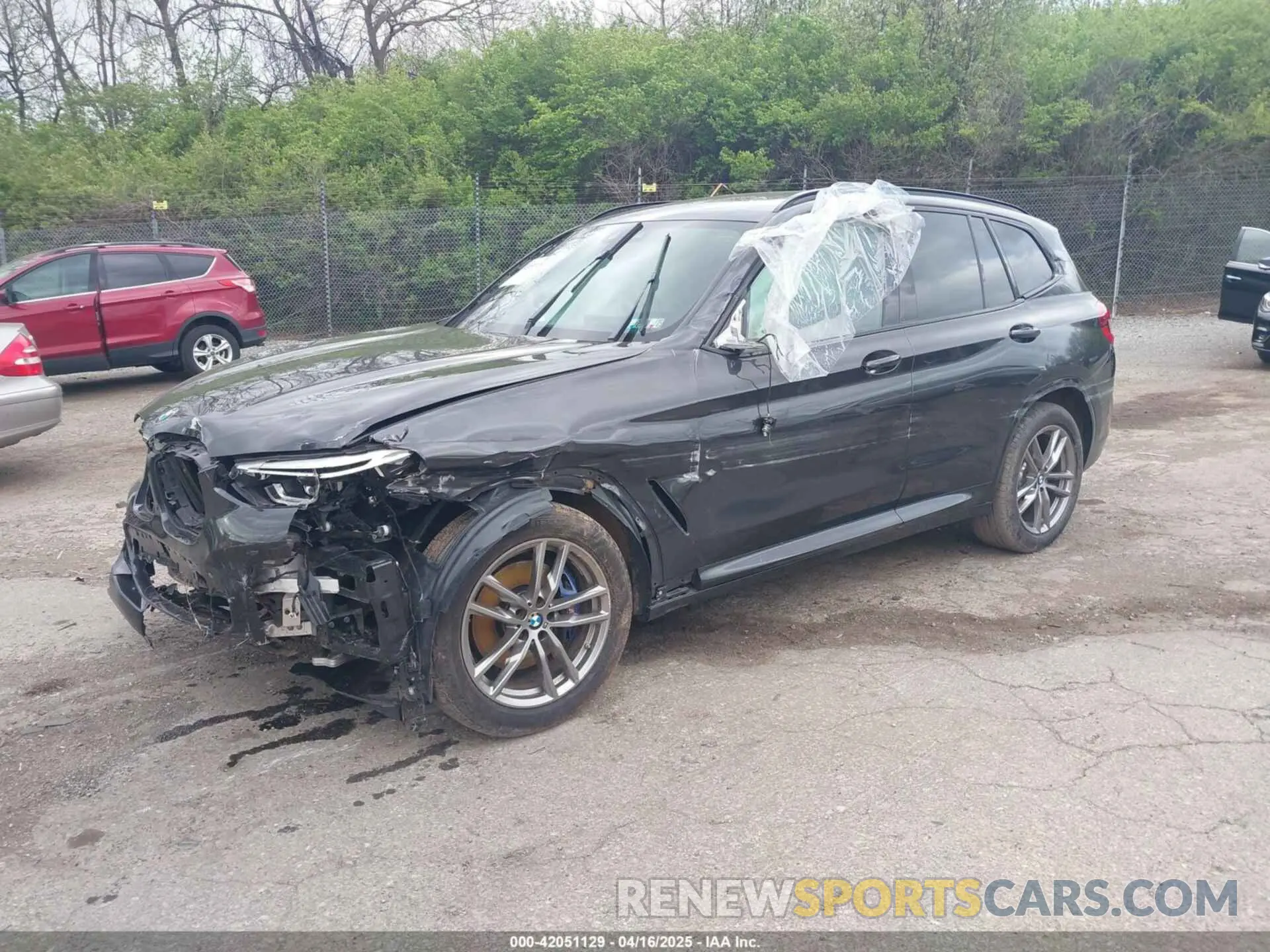 2 Photograph of a damaged car 5UXTY9C02M9H86750 BMW X3 2021