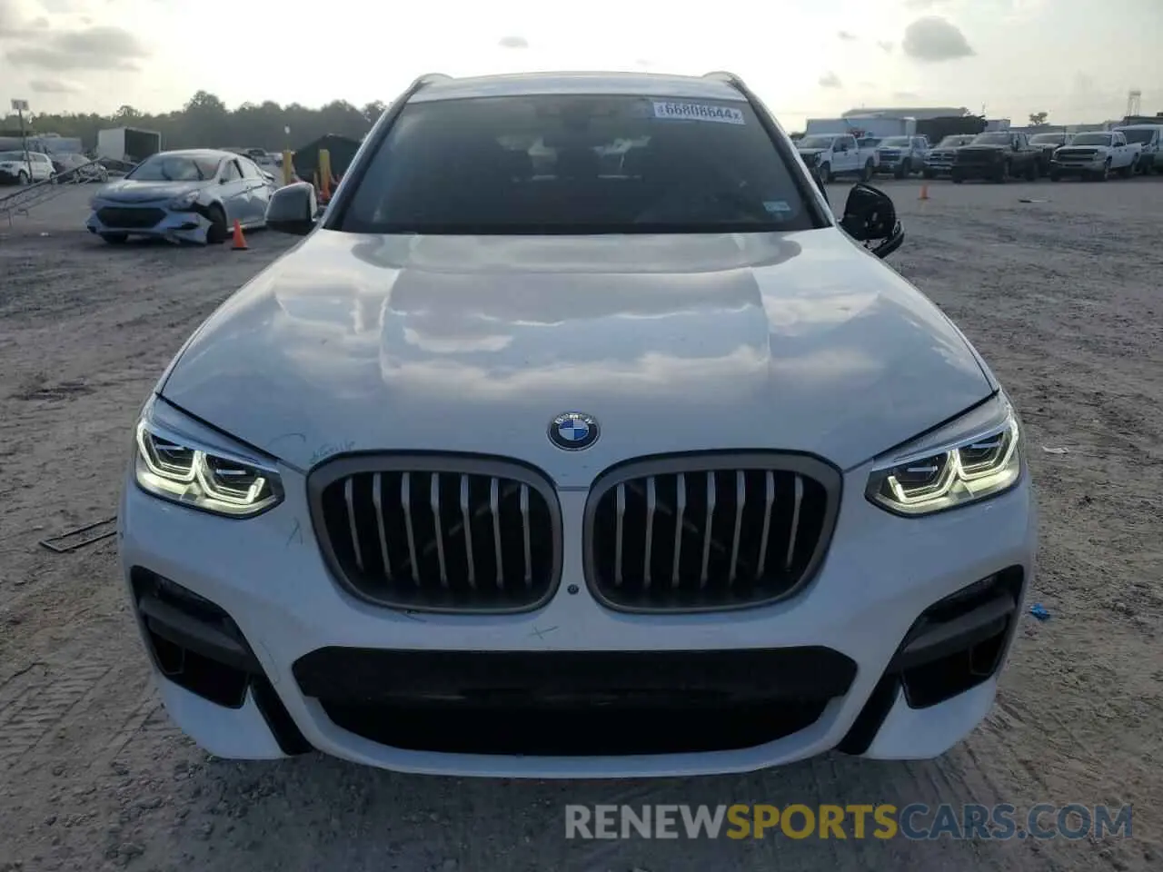 5 Photograph of a damaged car 5UXTY9C04M9G01341 BMW X3 2021