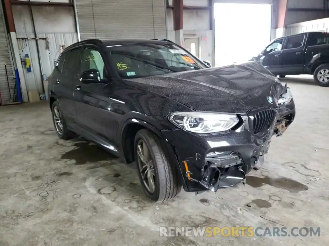 1 Photograph of a damaged car 5UXTY9C05M9F65157 BMW X3 2021