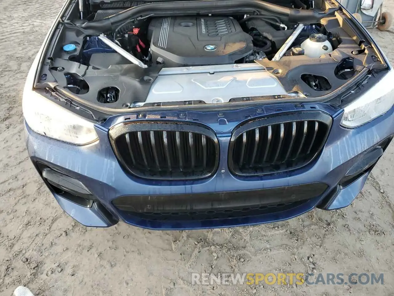 12 Photograph of a damaged car 5UXTY9C06M9G84478 BMW X3 2021