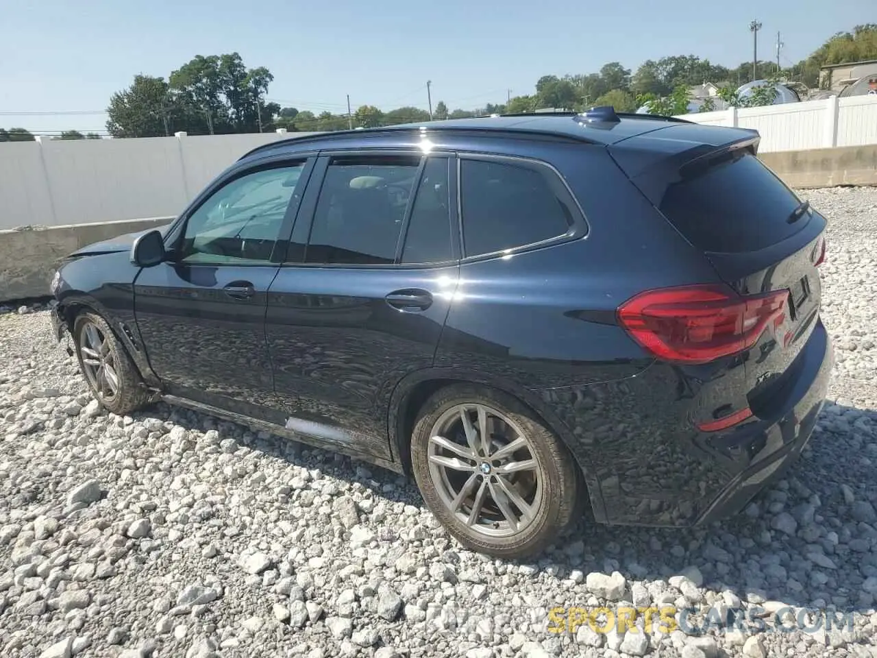 2 Photograph of a damaged car 5UXTY9C07M9E20928 BMW X3 2021