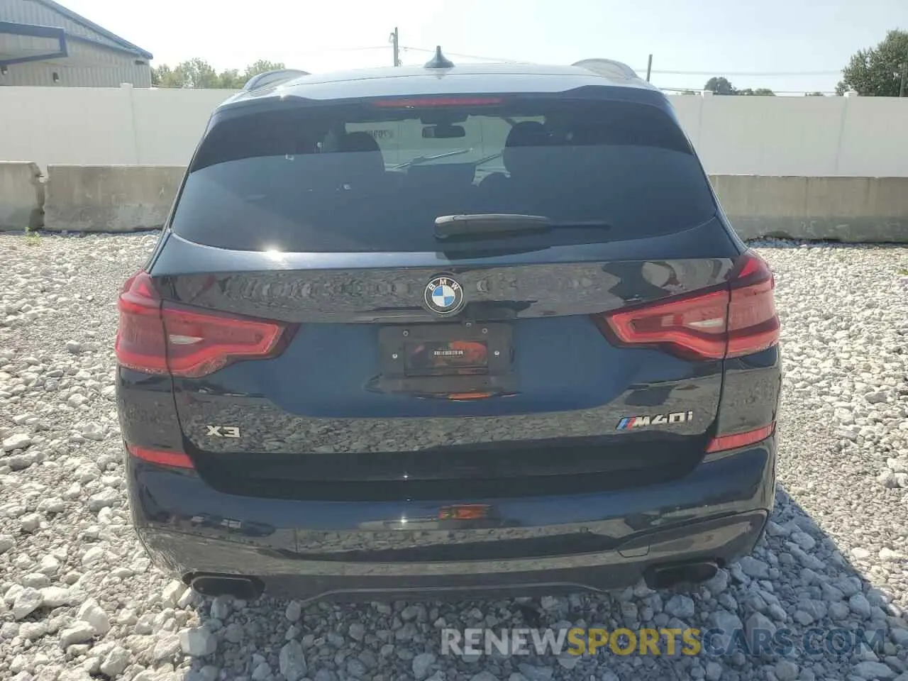 6 Photograph of a damaged car 5UXTY9C07M9E20928 BMW X3 2021