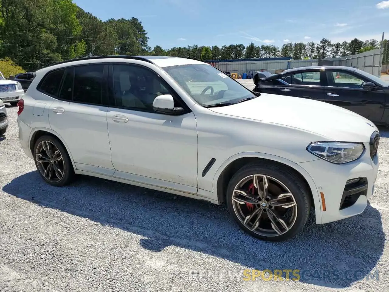 4 Photograph of a damaged car 5UXTY9C08M9H43918 BMW X3 2021