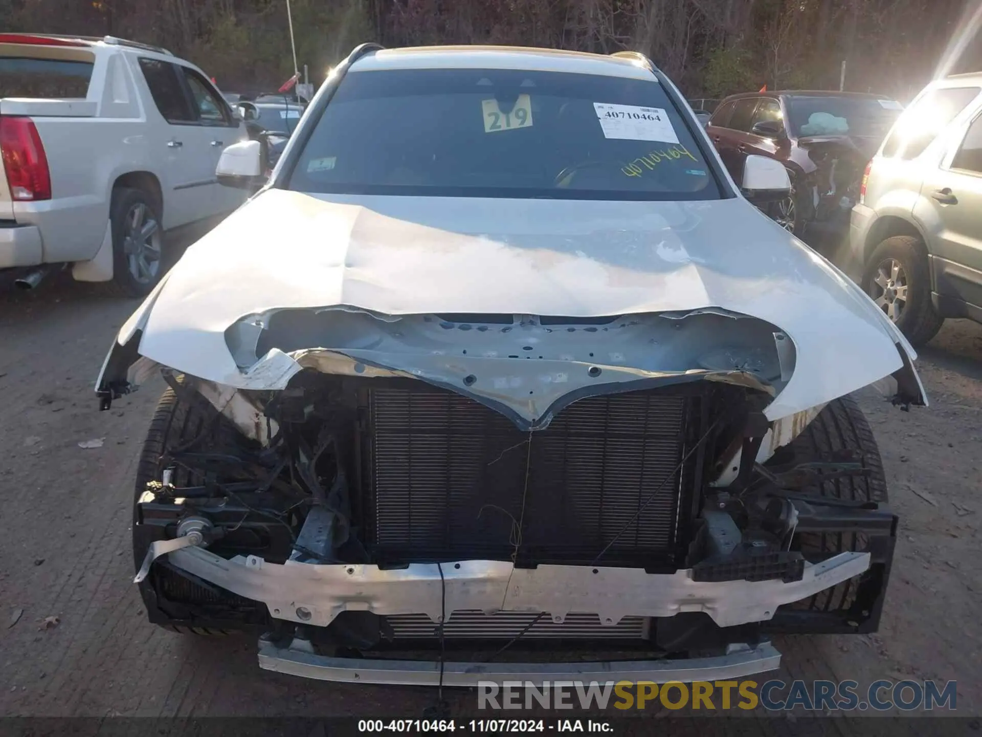 12 Photograph of a damaged car 5UXTY9C09M9F52251 BMW X3 2021