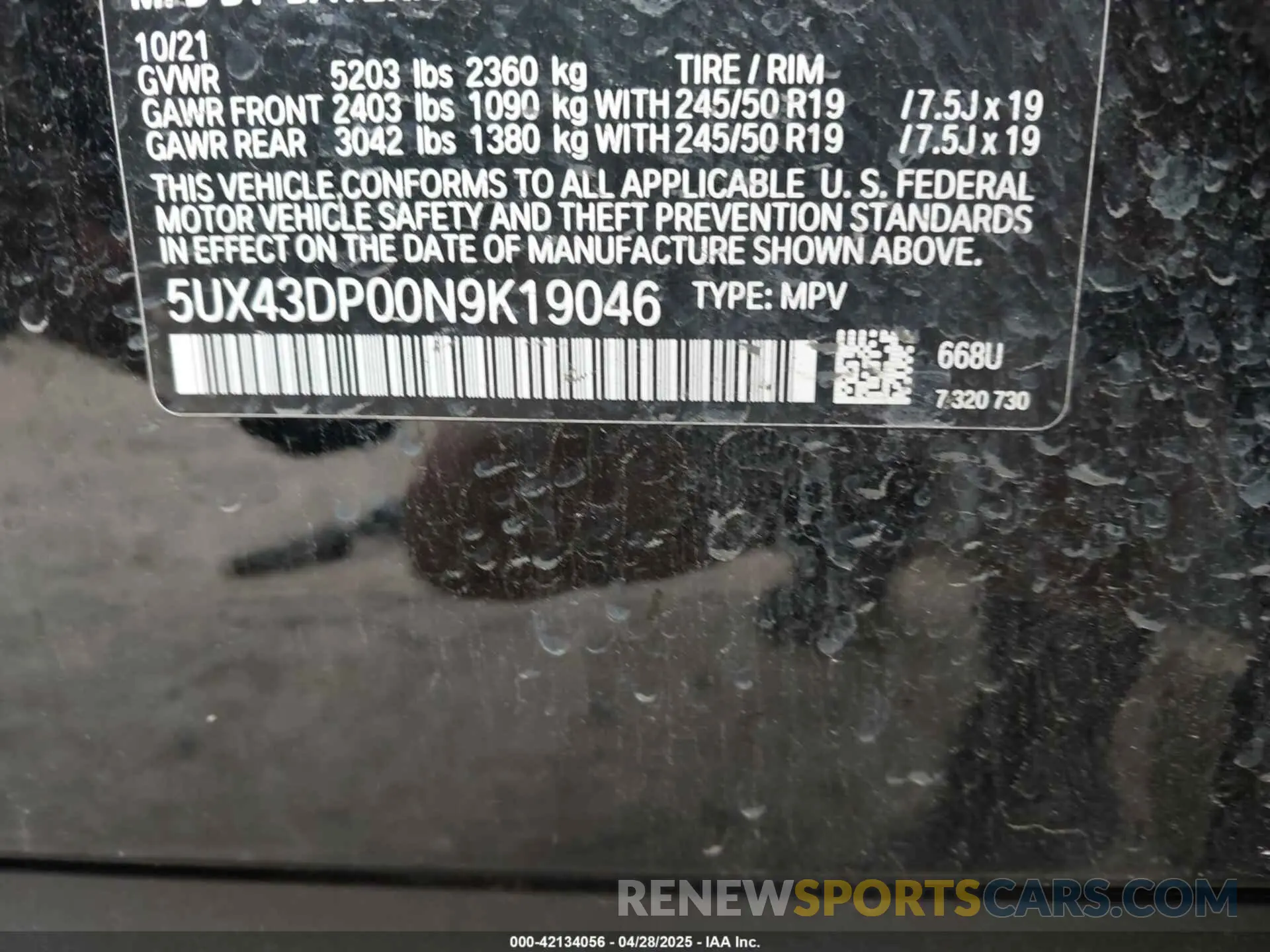 9 Photograph of a damaged car 5UX43DP00N9K19046 BMW X3 2022