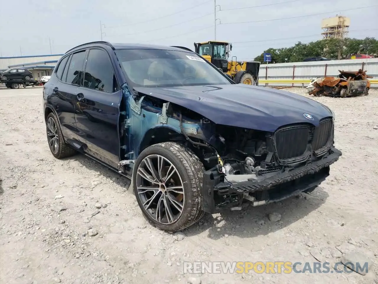 4 Photograph of a damaged car 5UX43DP00N9K52130 BMW X3 2022
