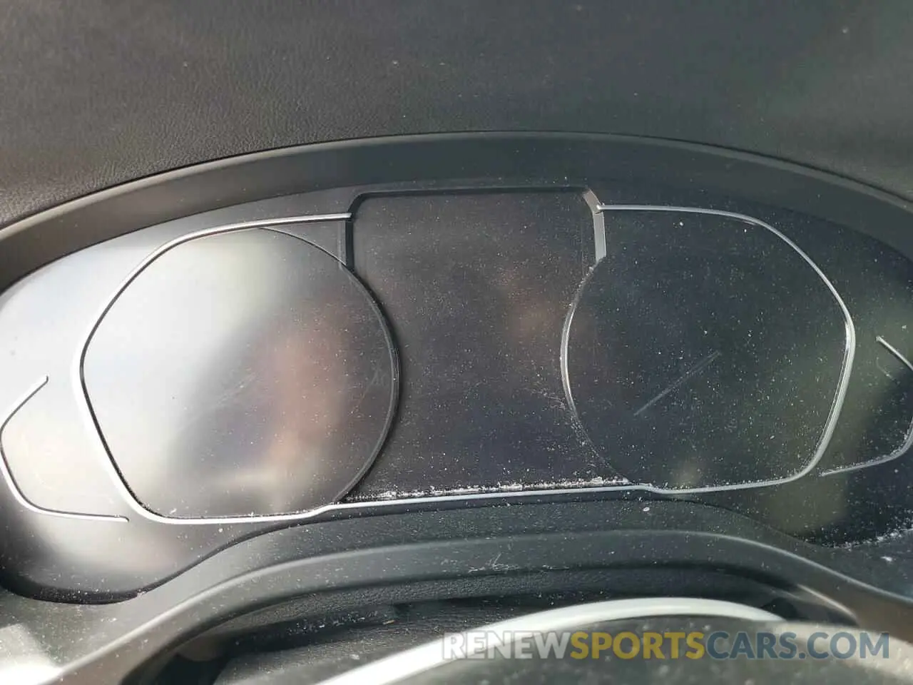 9 Photograph of a damaged car 5UX43DP00N9M32630 BMW X3 2022