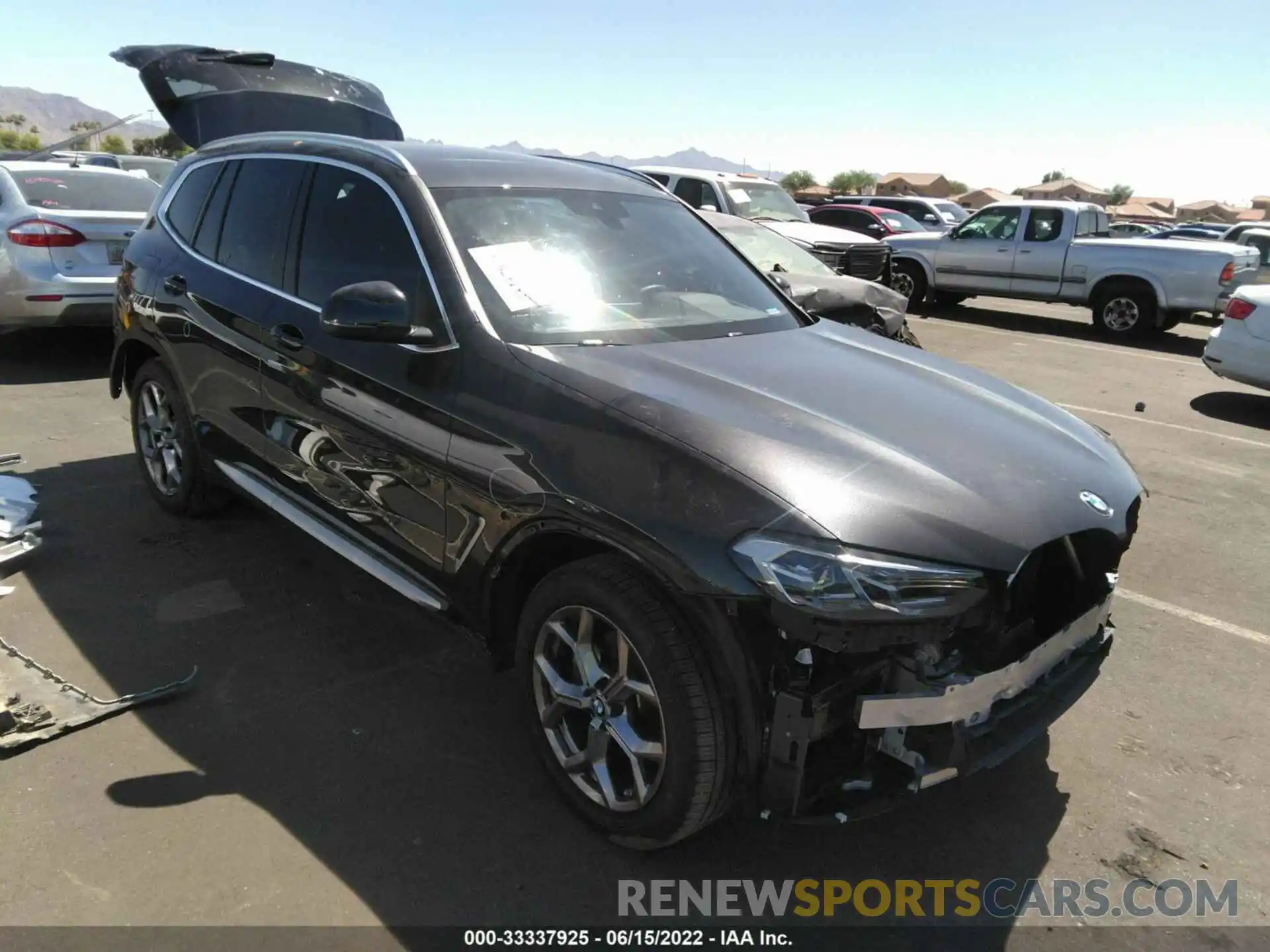 1 Photograph of a damaged car 5UX43DP01N9J95632 BMW X3 2022