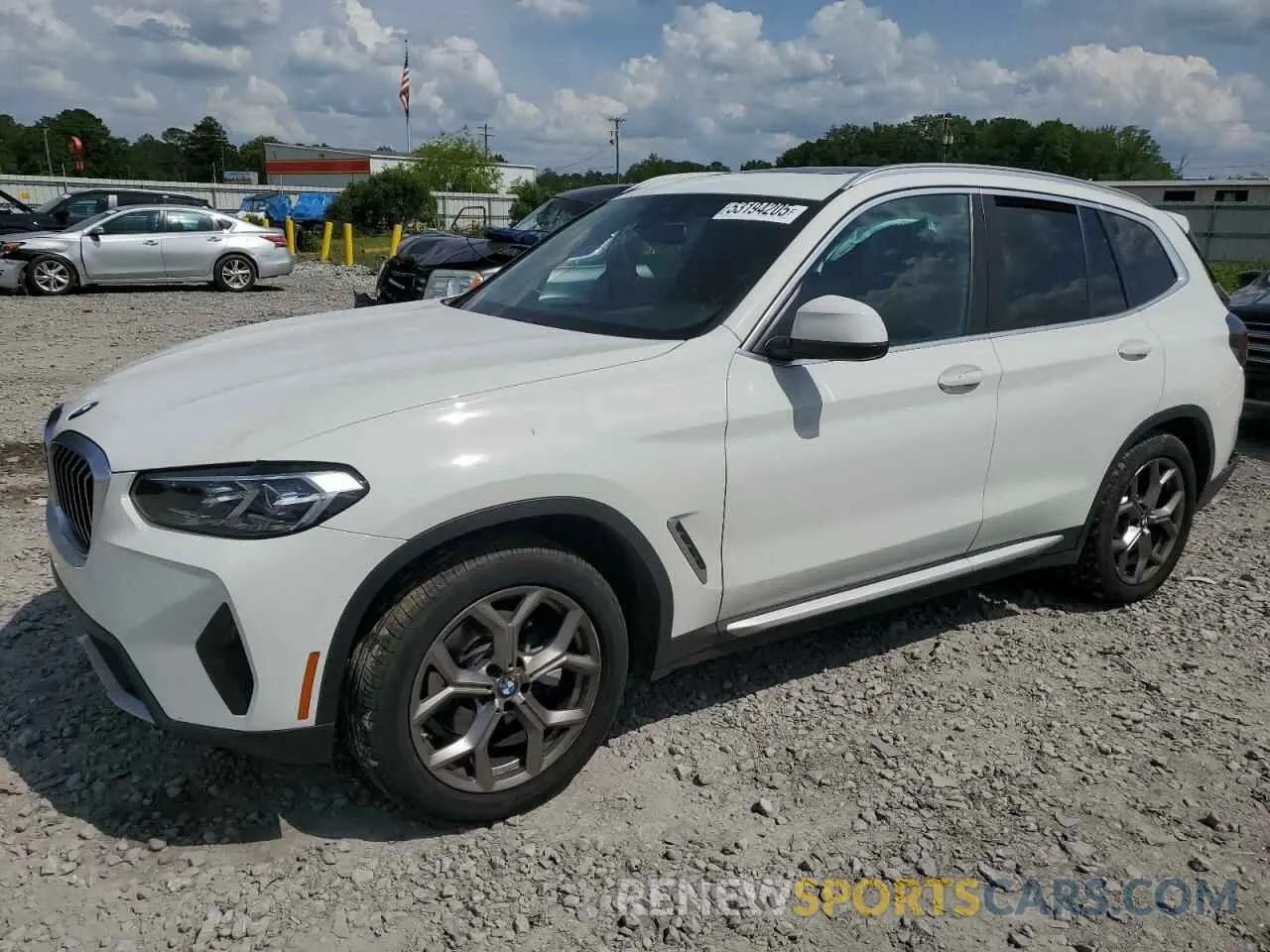 1 Photograph of a damaged car 5UX43DP02N9K66787 BMW X3 2022