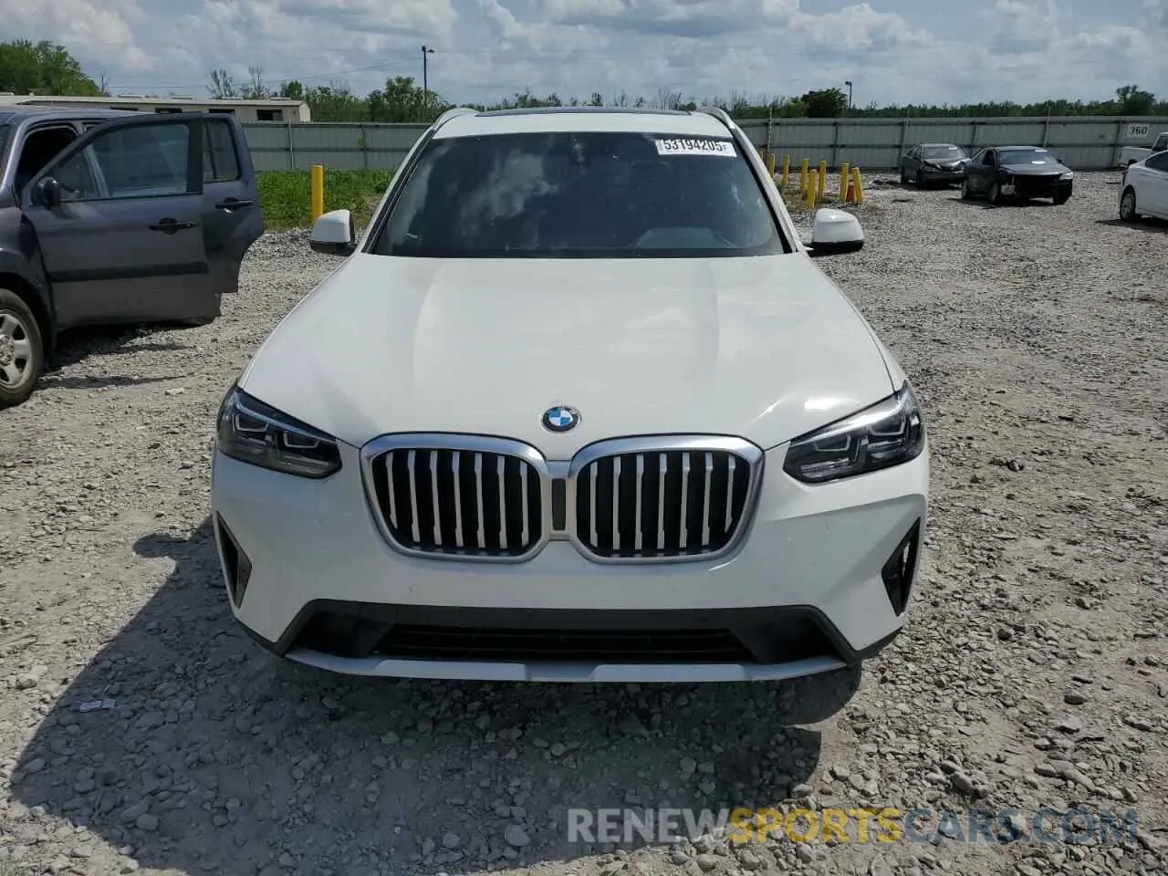 5 Photograph of a damaged car 5UX43DP02N9K66787 BMW X3 2022