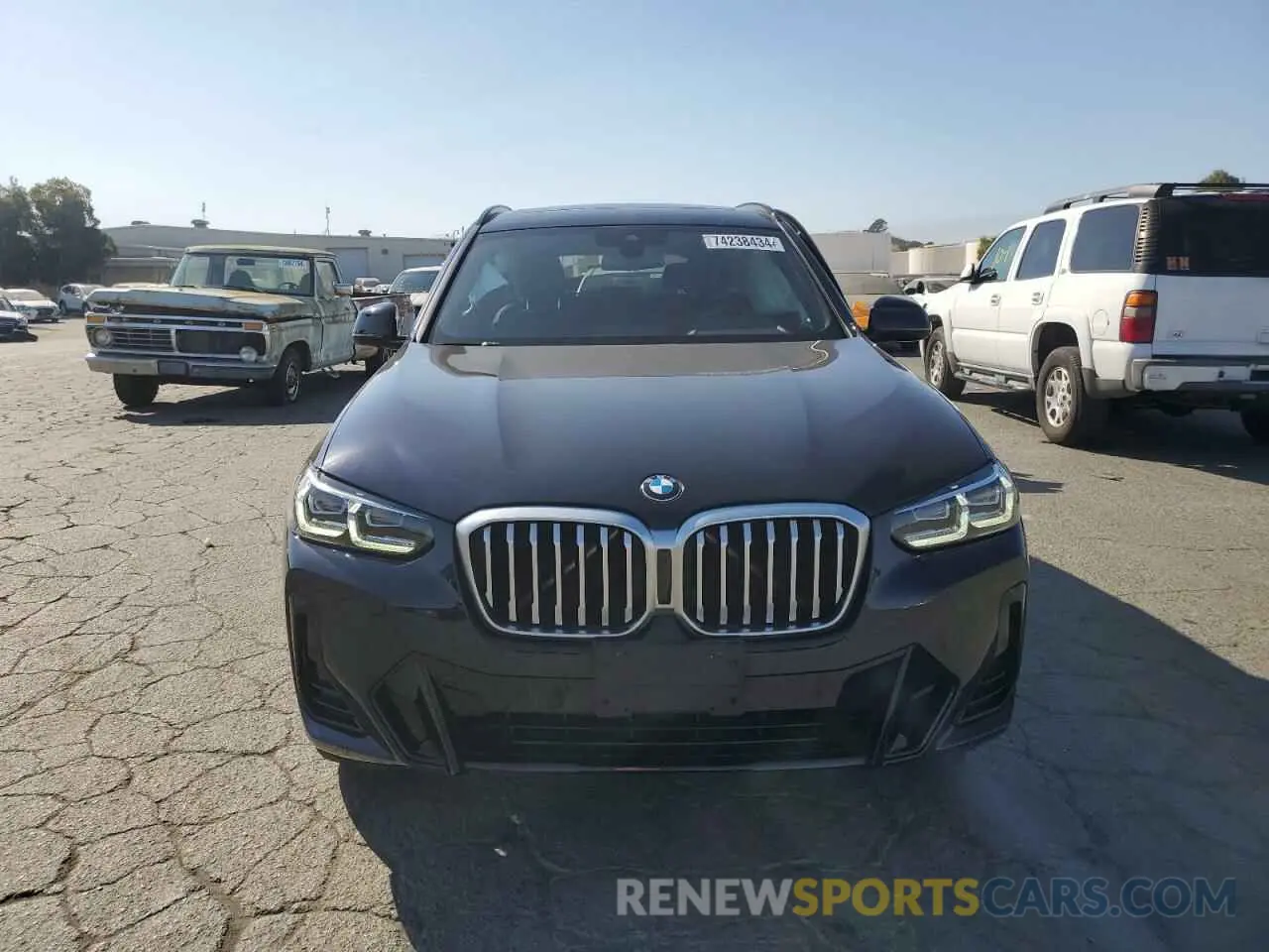5 Photograph of a damaged car 5UX43DP02N9N06288 BMW X3 2022