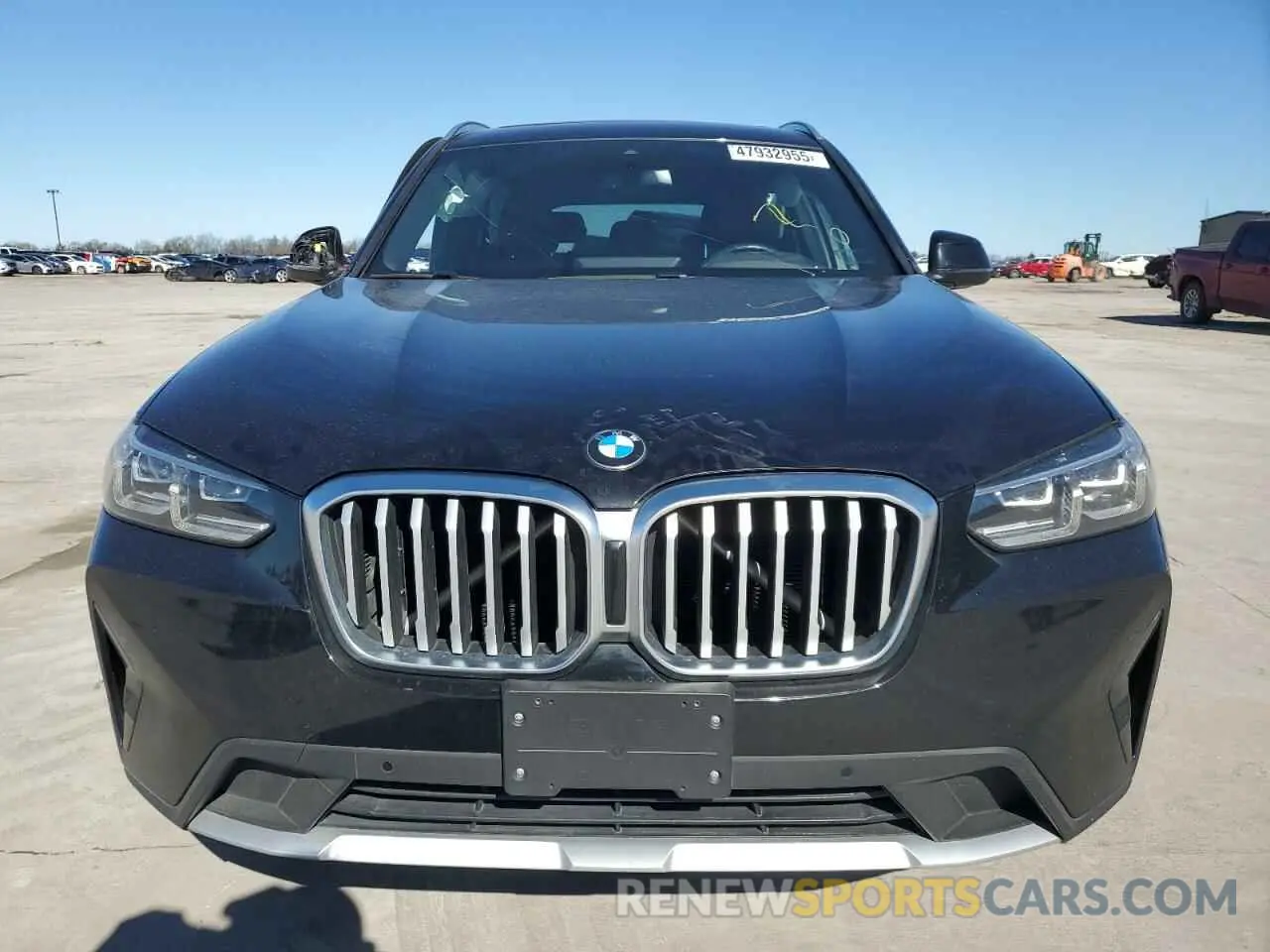 5 Photograph of a damaged car 5UX43DP03N9K85901 BMW X3 2022