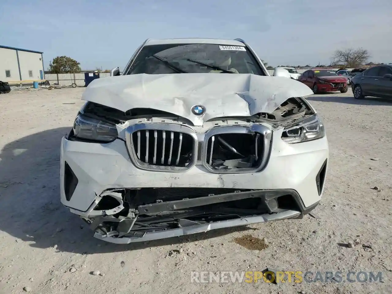 5 Photograph of a damaged car 5UX43DP03N9L84007 BMW X3 2022