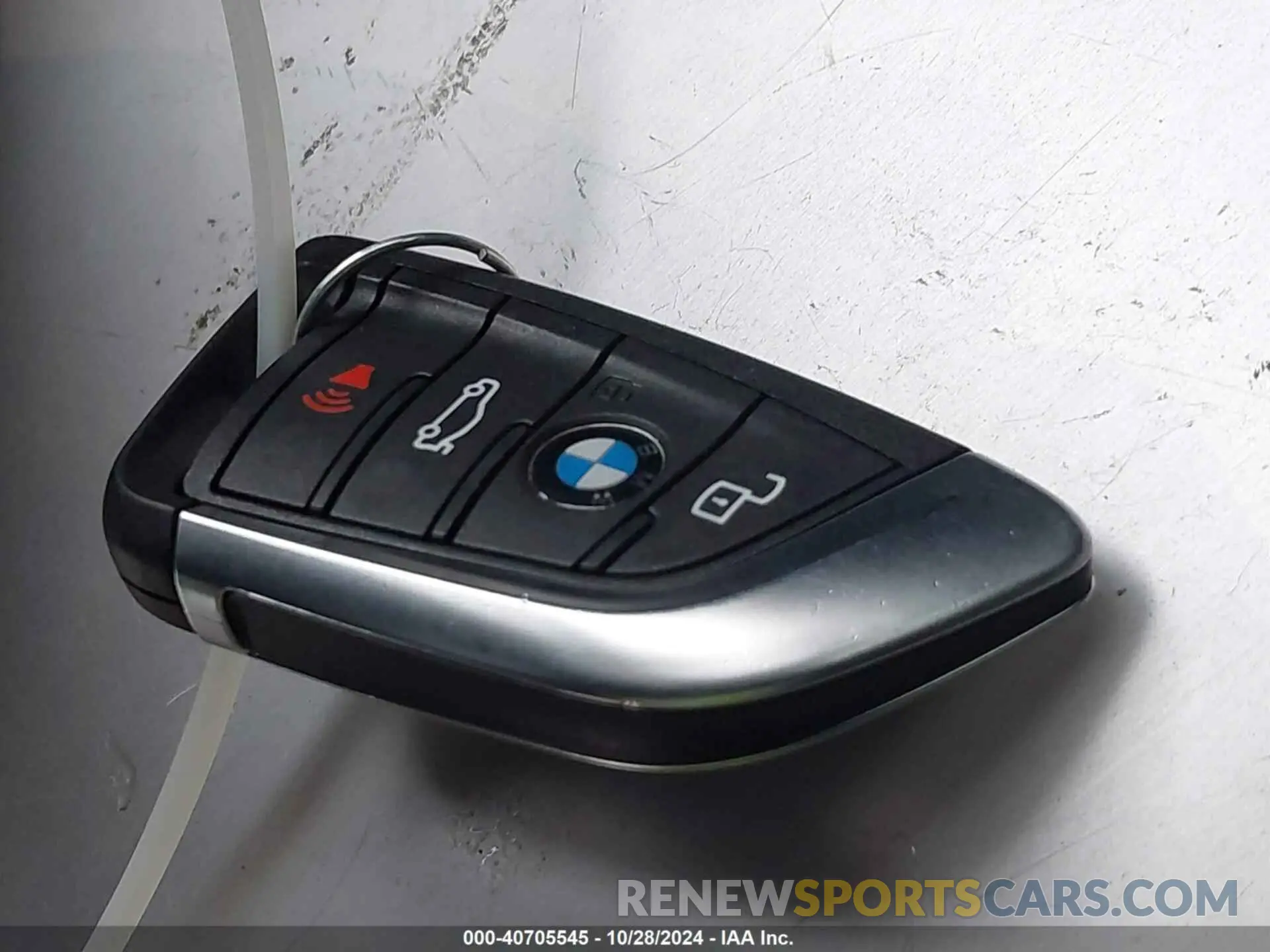 11 Photograph of a damaged car 5UX43DP04N9K69352 BMW X3 2022