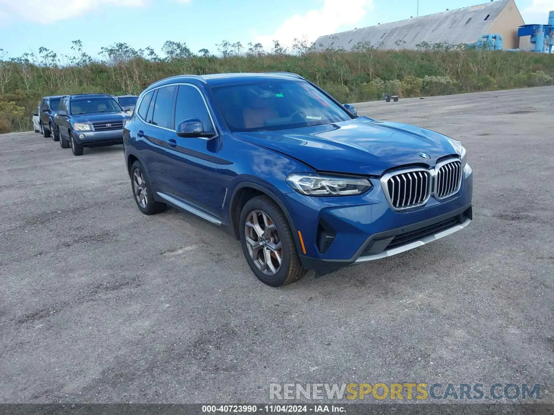 15 Photograph of a damaged car 5UX43DP05N9L91461 BMW X3 2022
