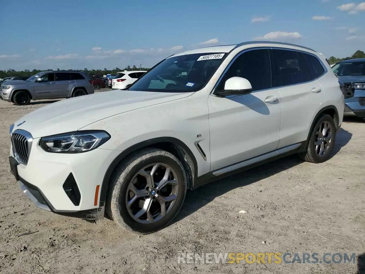 1 Photograph of a damaged car 5UX43DP05N9N06088 BMW X3 2022