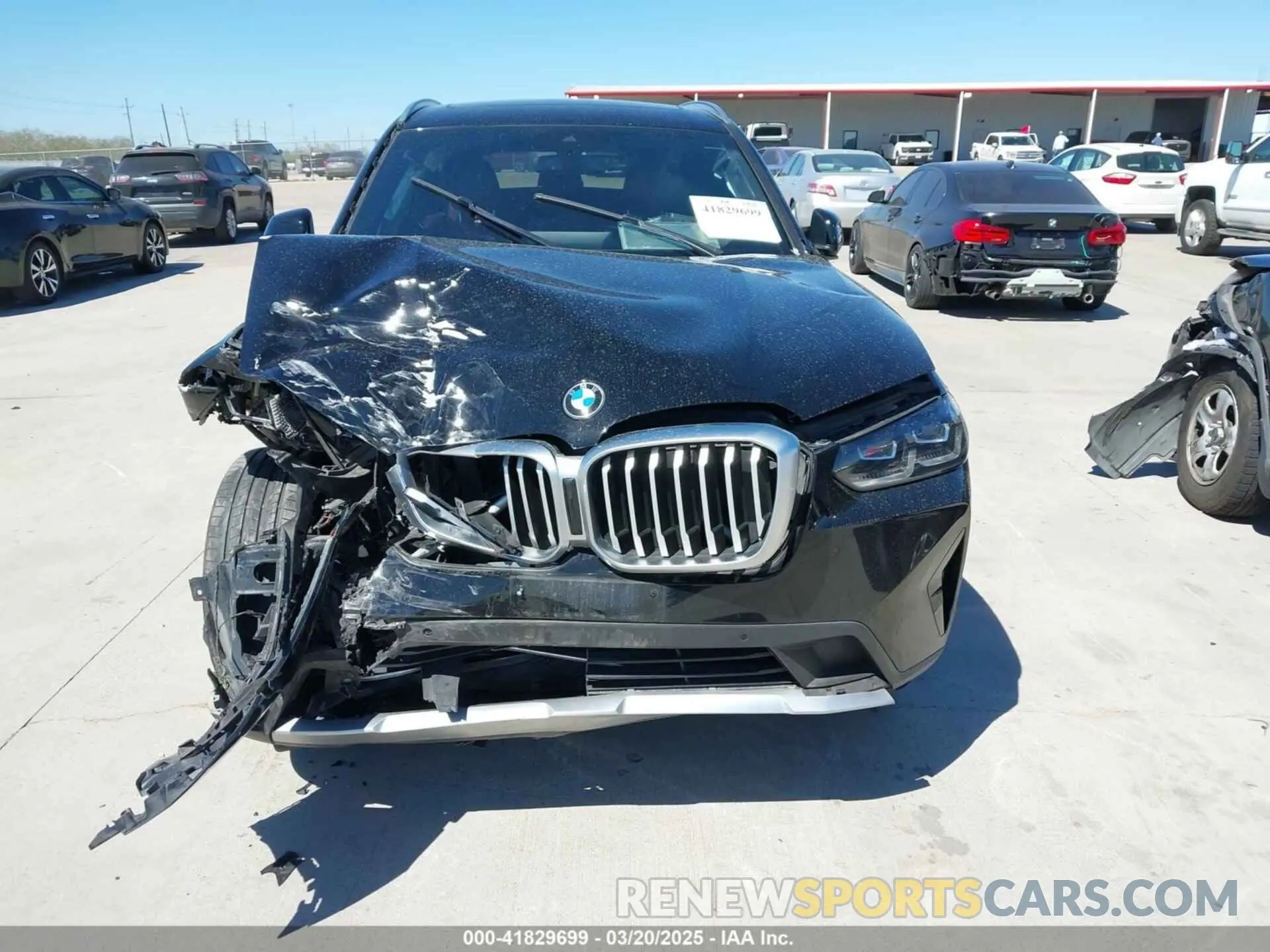12 Photograph of a damaged car 5UX43DP05N9N12473 BMW X3 2022