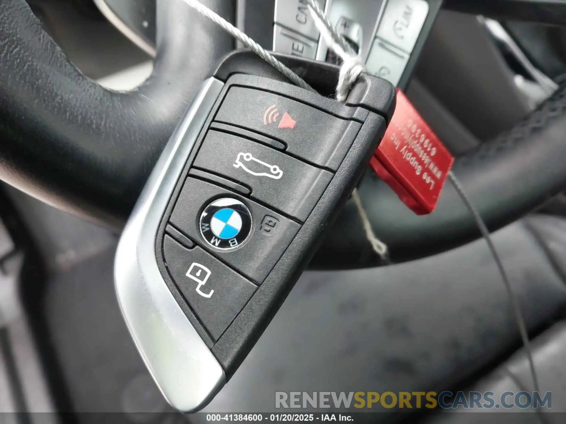 11 Photograph of a damaged car 5UX43DP06N9M30252 BMW X3 2022