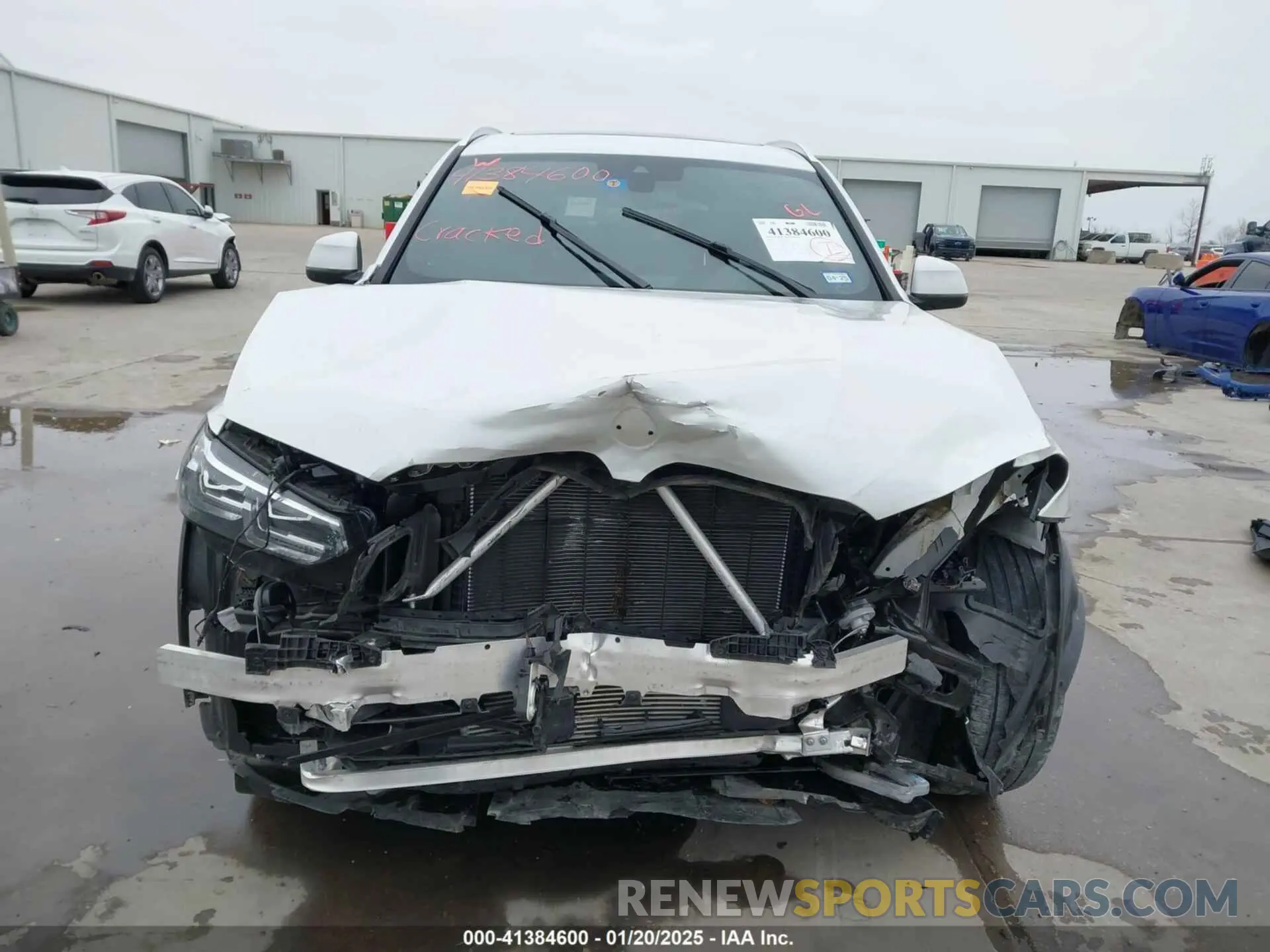 13 Photograph of a damaged car 5UX43DP06N9M30252 BMW X3 2022