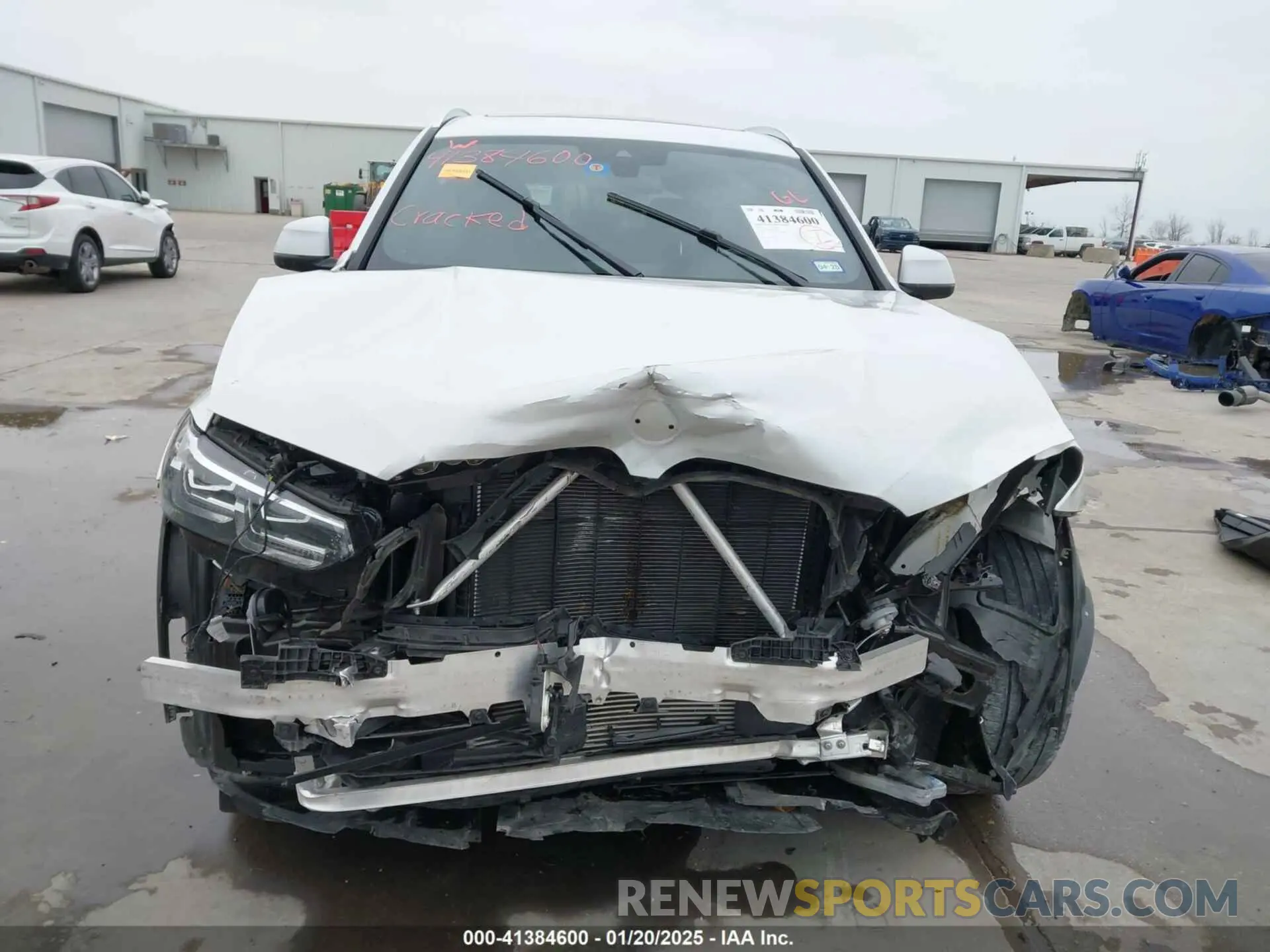 6 Photograph of a damaged car 5UX43DP06N9M30252 BMW X3 2022