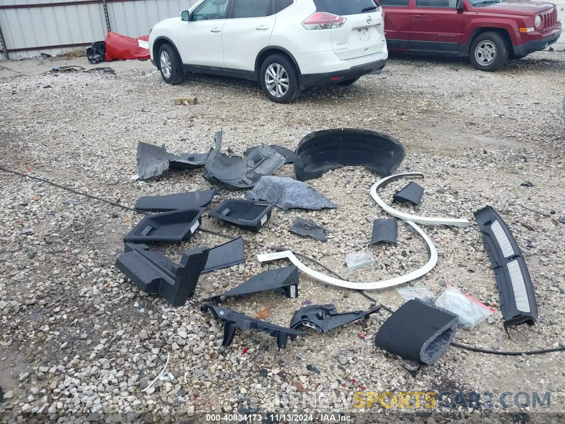 12 Photograph of a damaged car 5UX43DP08N9K26696 BMW X3 2022