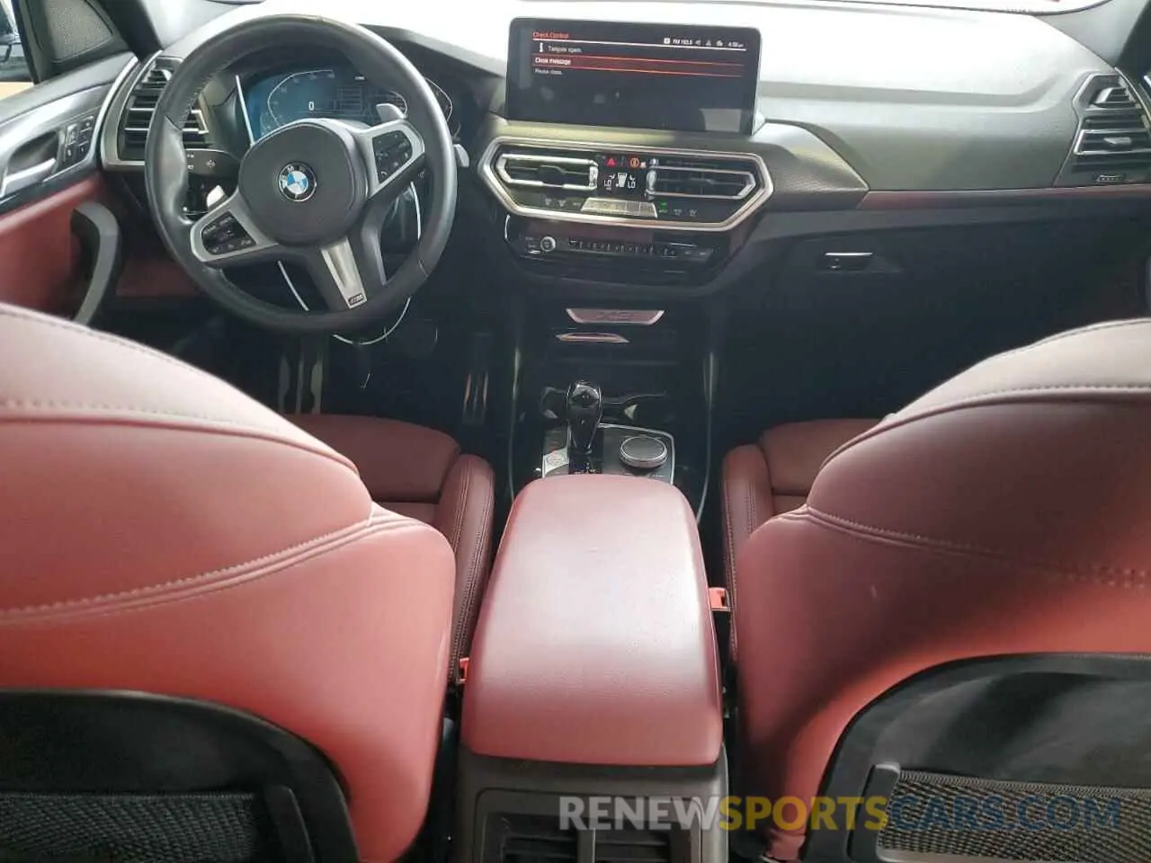 8 Photograph of a damaged car 5UX43DP09N9L19260 BMW X3 2022