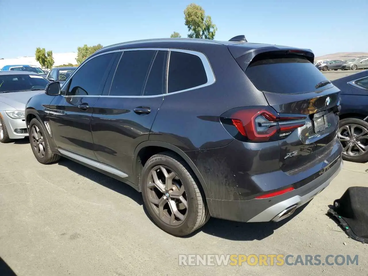 2 Photograph of a damaged car 5UX43DP09N9M44520 BMW X3 2022