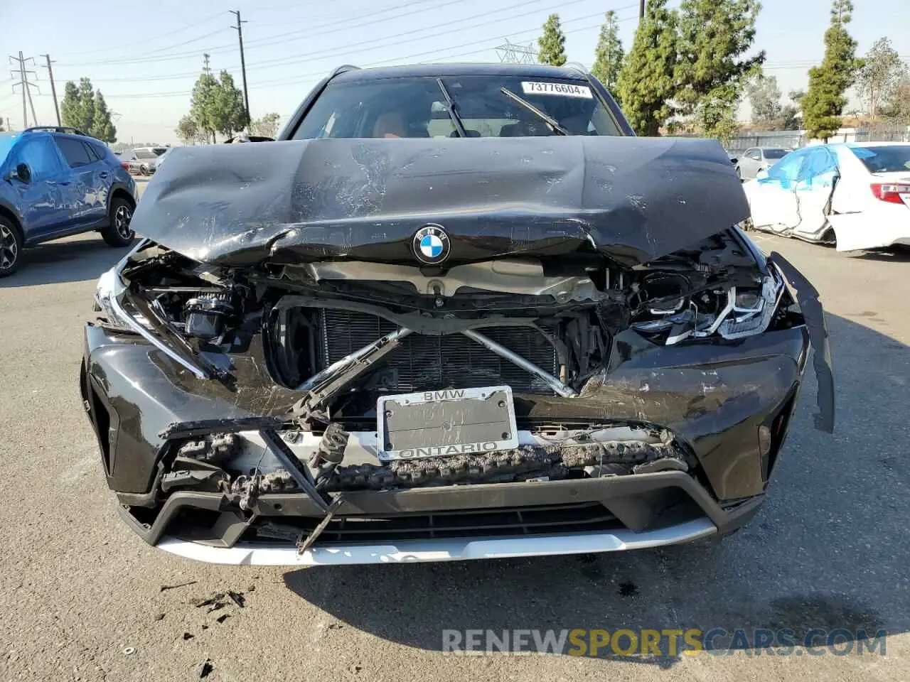 5 Photograph of a damaged car 5UX43DP0XN9J31234 BMW X3 2022