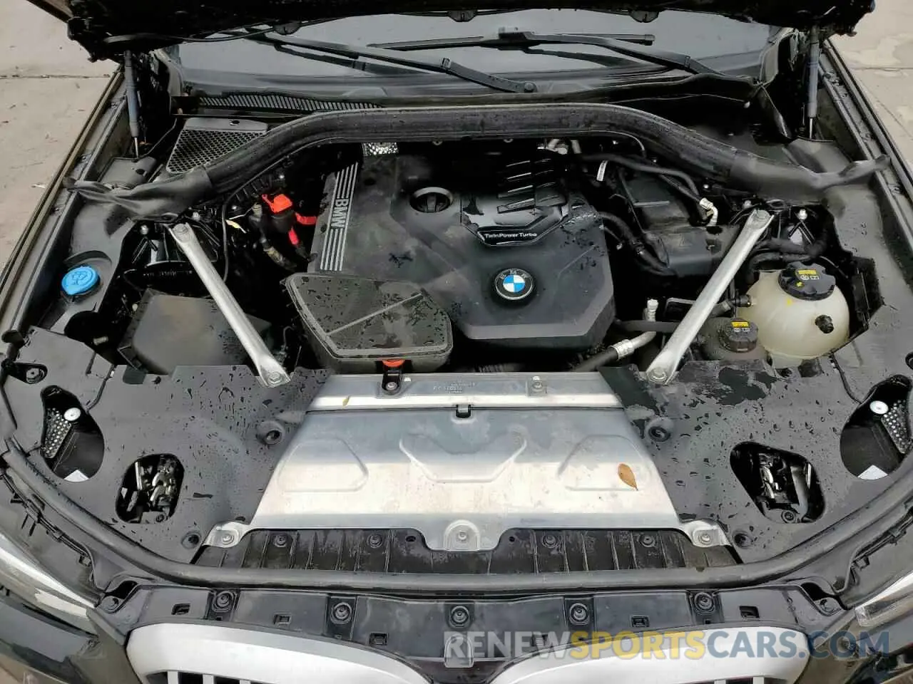12 Photograph of a damaged car 5UX43DP0XN9K72210 BMW X3 2022