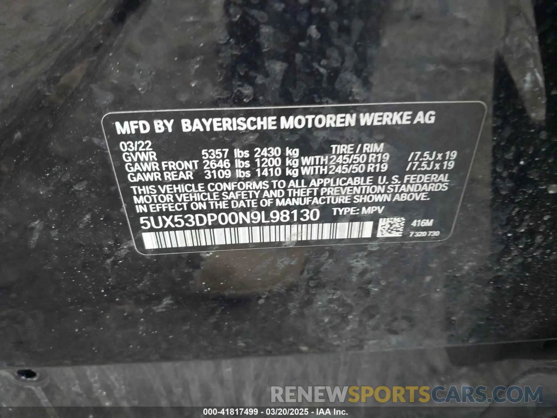 9 Photograph of a damaged car 5UX53DP00N9L98130 BMW X3 2022