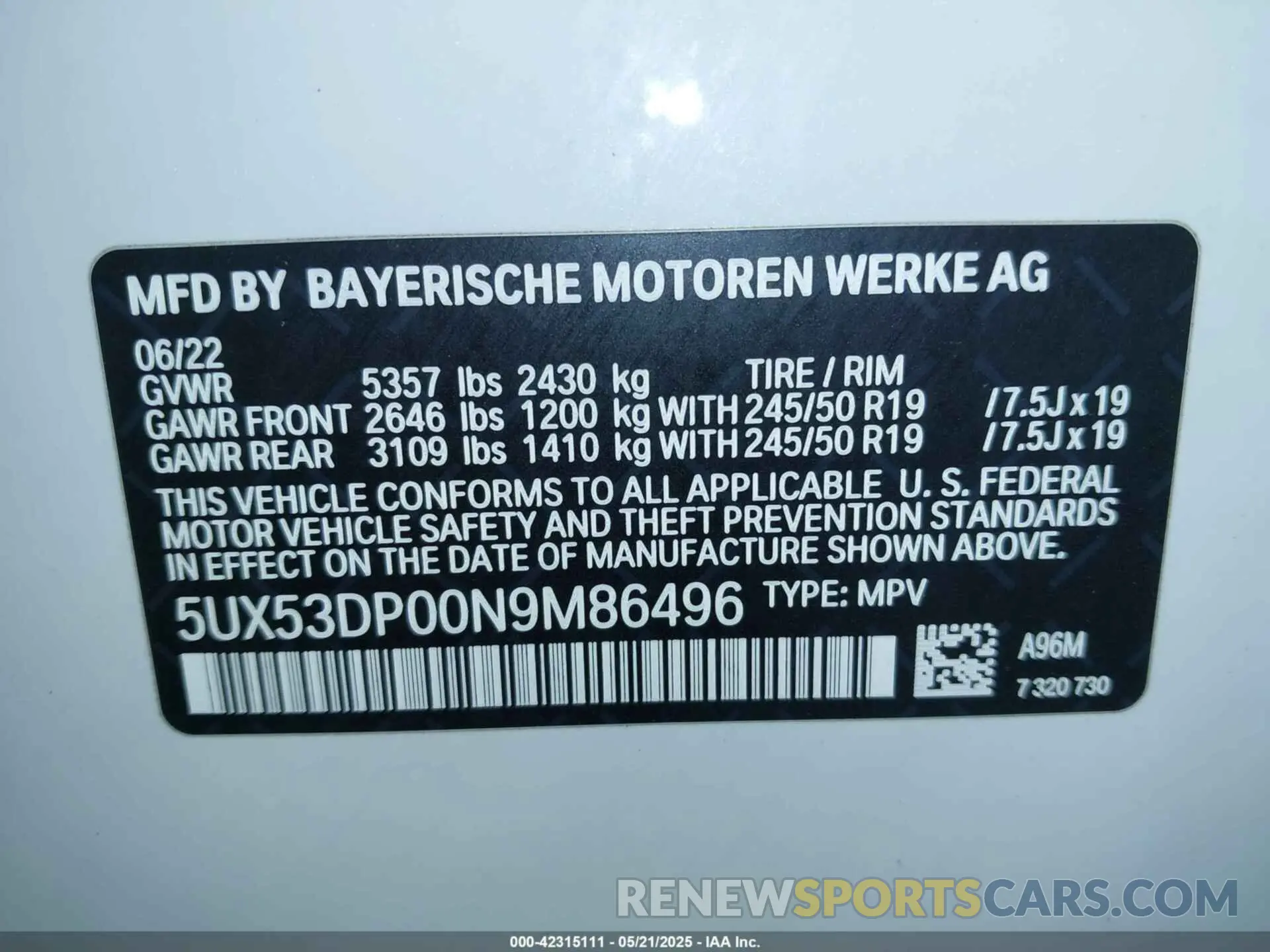 9 Photograph of a damaged car 5UX53DP00N9M86496 BMW X3 2022