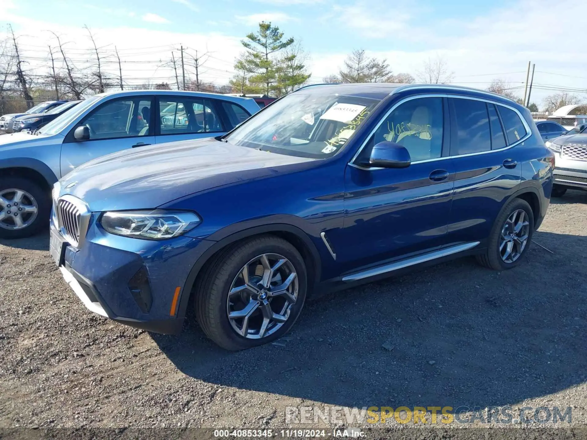 2 Photograph of a damaged car 5UX53DP01N9J64711 BMW X3 2022